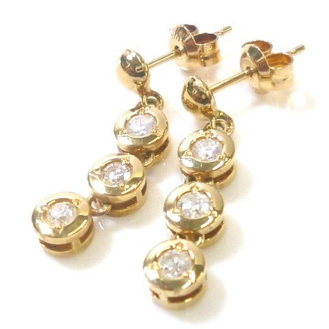 K18 揺れる ダイヤ0.3ct ピアス