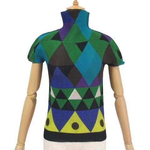 ISSEY MIYAKE me プリーツ 半袖カットソー