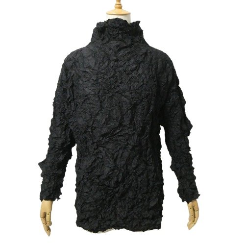 ISSEY MIYAKE ペルマネンテ プリーツカットソー