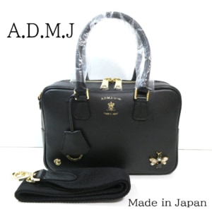 ADMJ 本革レザー 2WAYバッグ クマンバチモチーフ