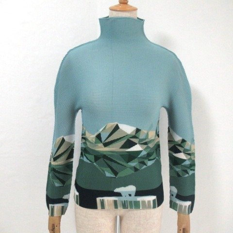 【美品】ISSEY MIYAKE me 白くま柄 プリーツ 長袖カットソー