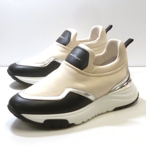 【美品】Salvatore Ferragamo スニーカー 4 1/2 C