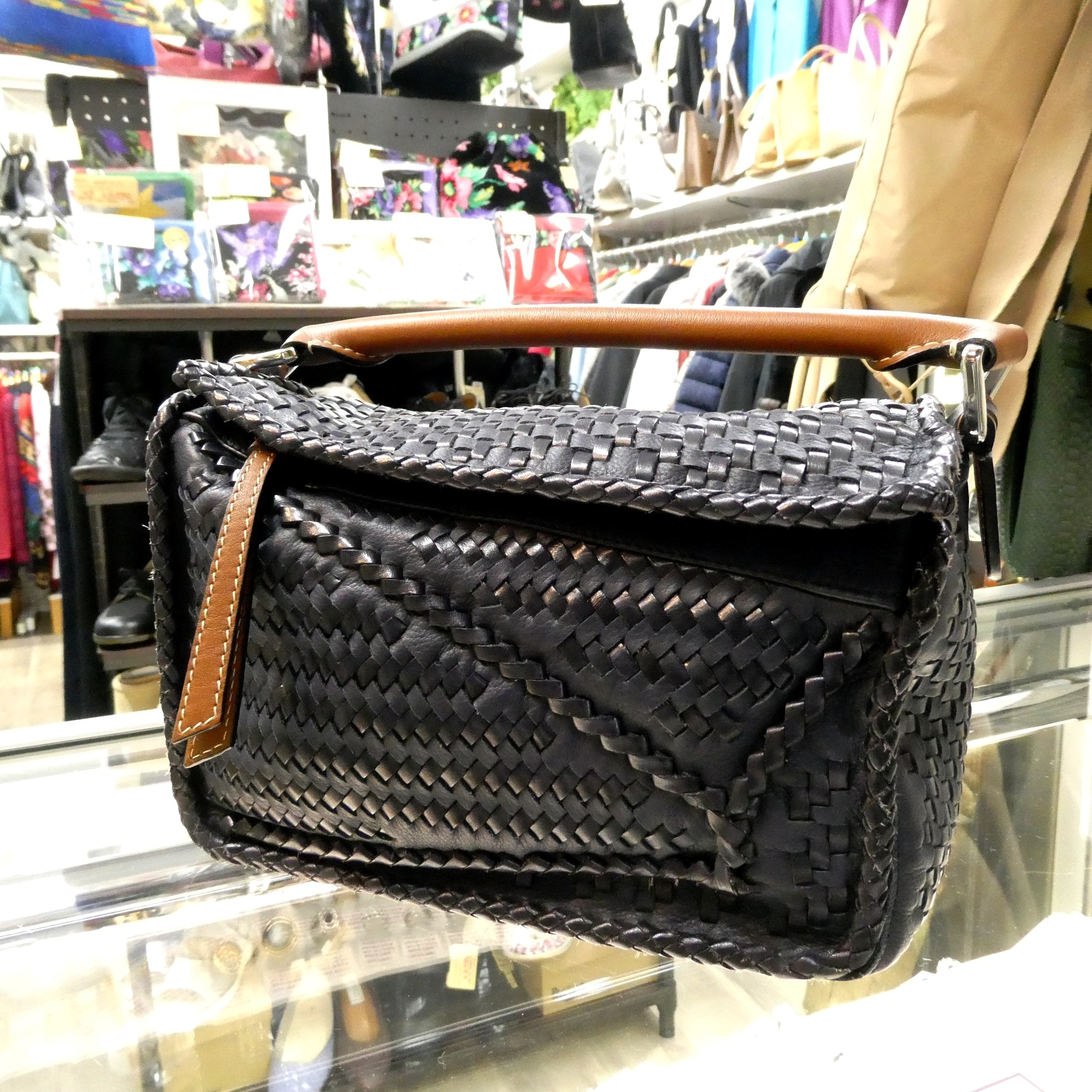 ロエベ　パズル スモール ウーブン　入荷しました！